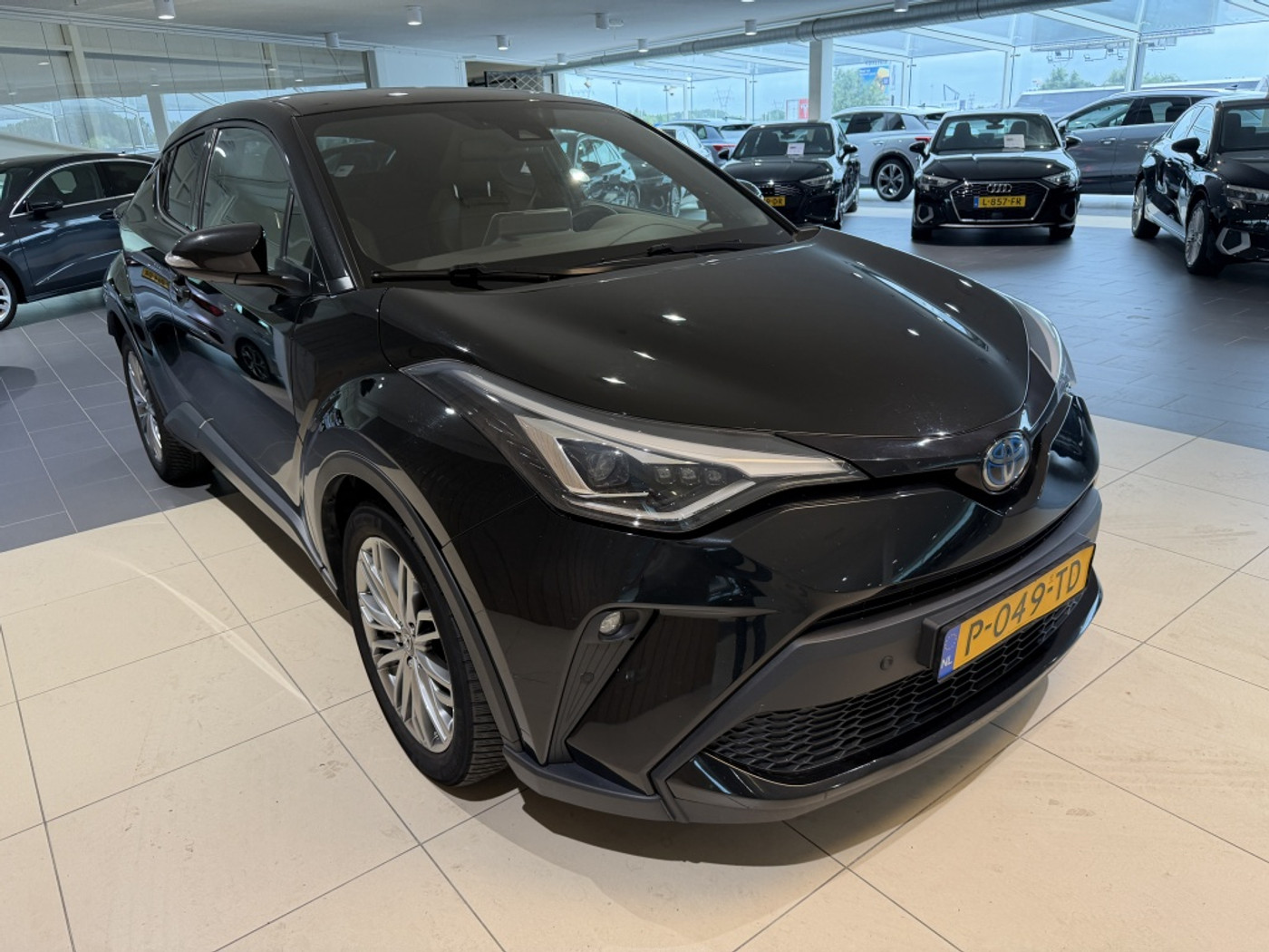 Foto van Toyota Toyota C-hr