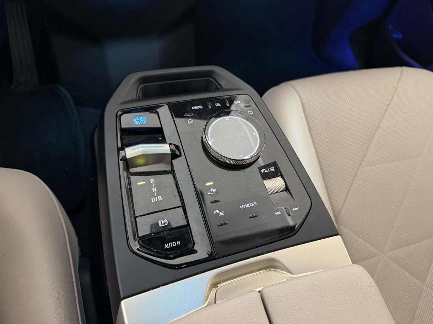 Foto van BMW Ix Xdrive40