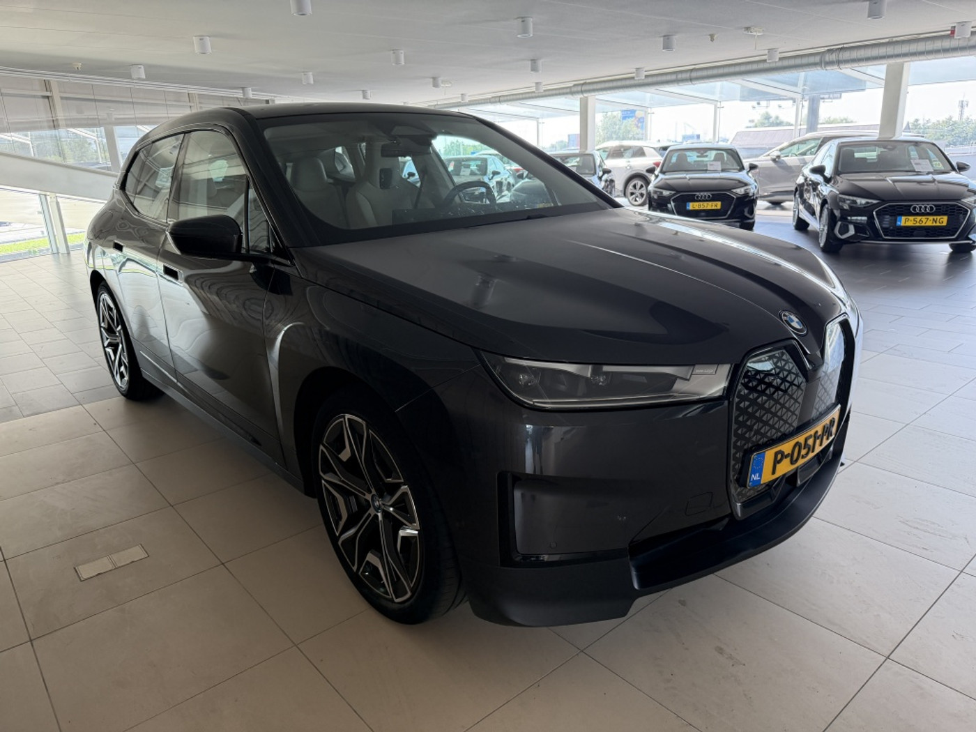 Foto van BMW Ix Xdrive40