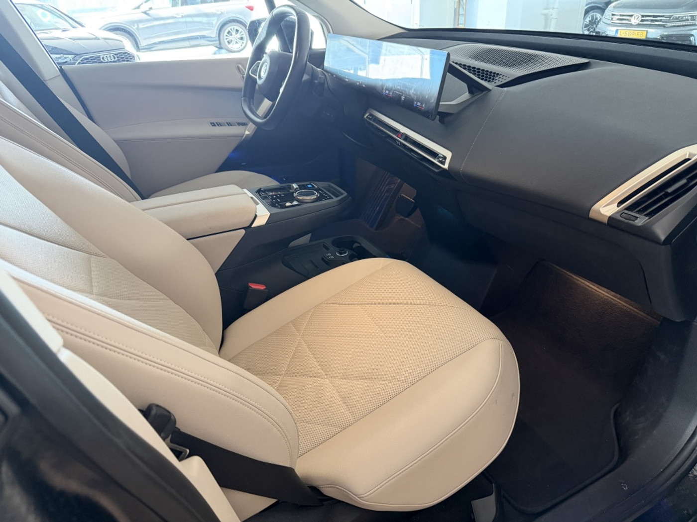 Foto van BMW Ix Xdrive40