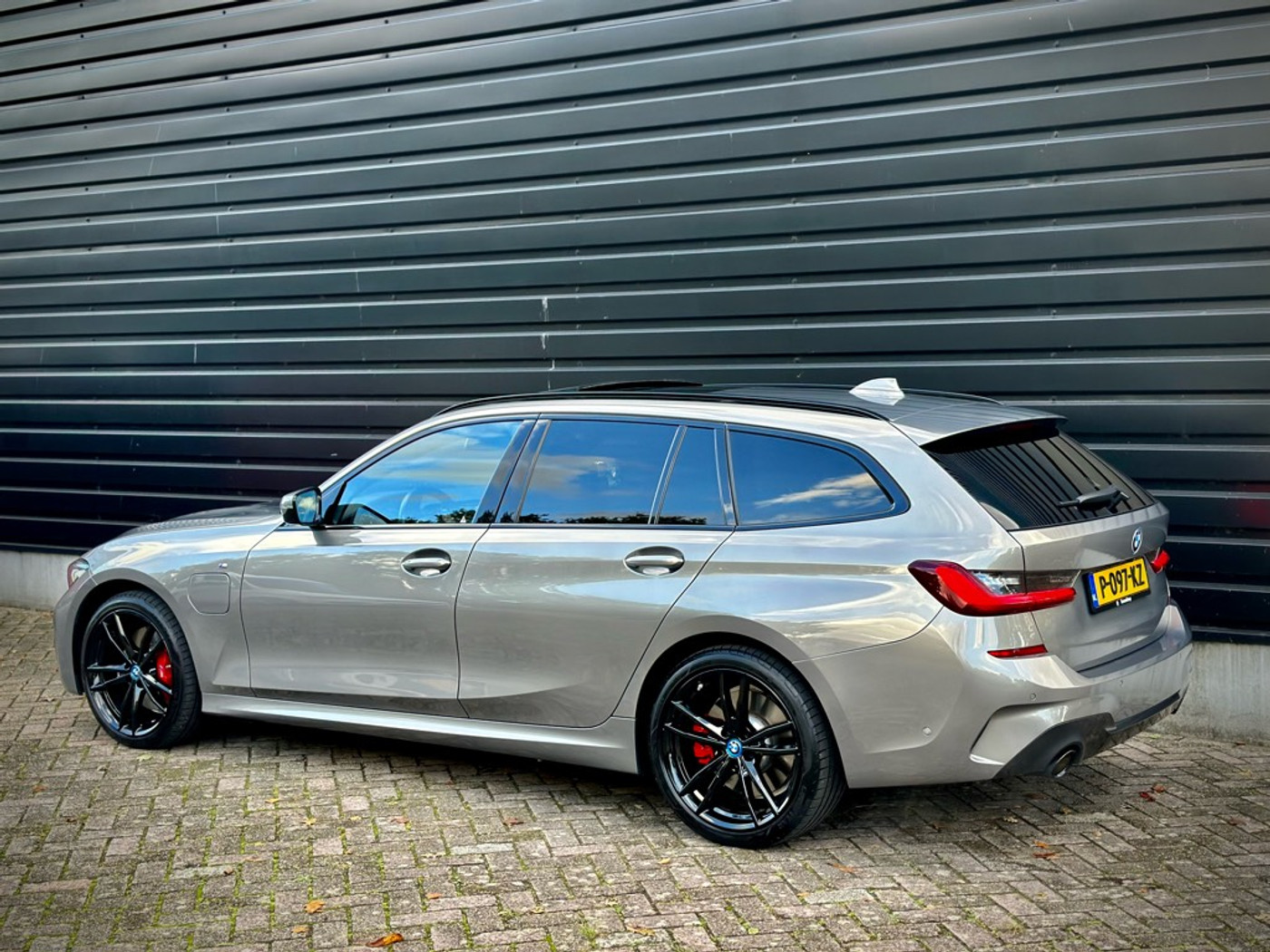 Foto van BMW 330e