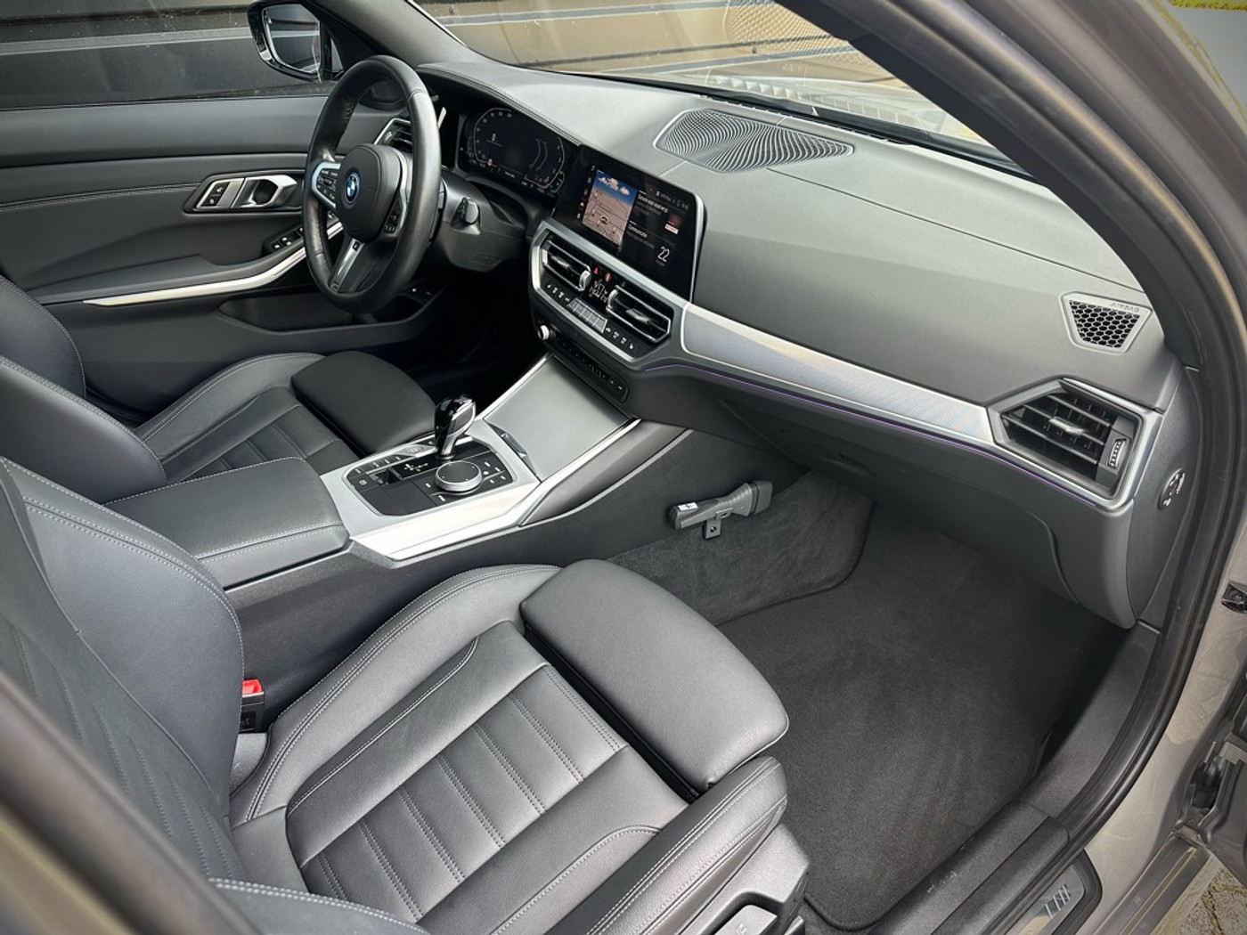 Foto van BMW 330e