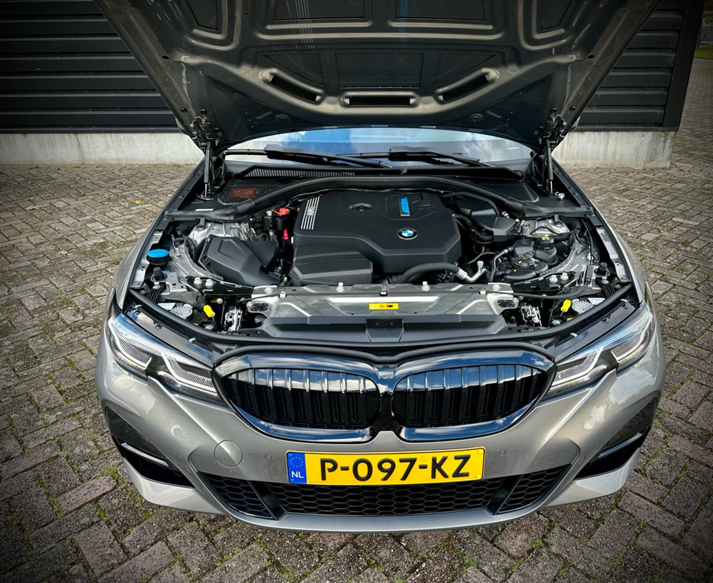 Foto van BMW 330e
