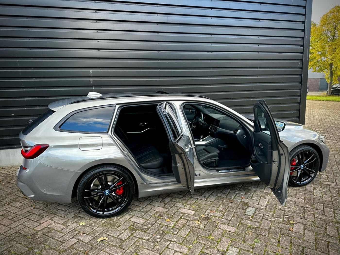 Foto van BMW 330e