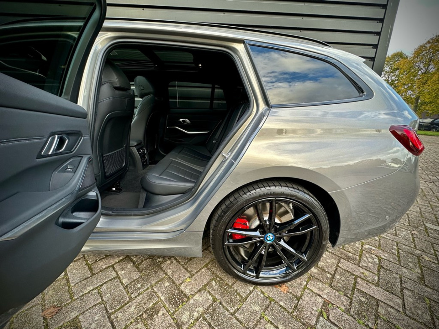 Foto van BMW 330e