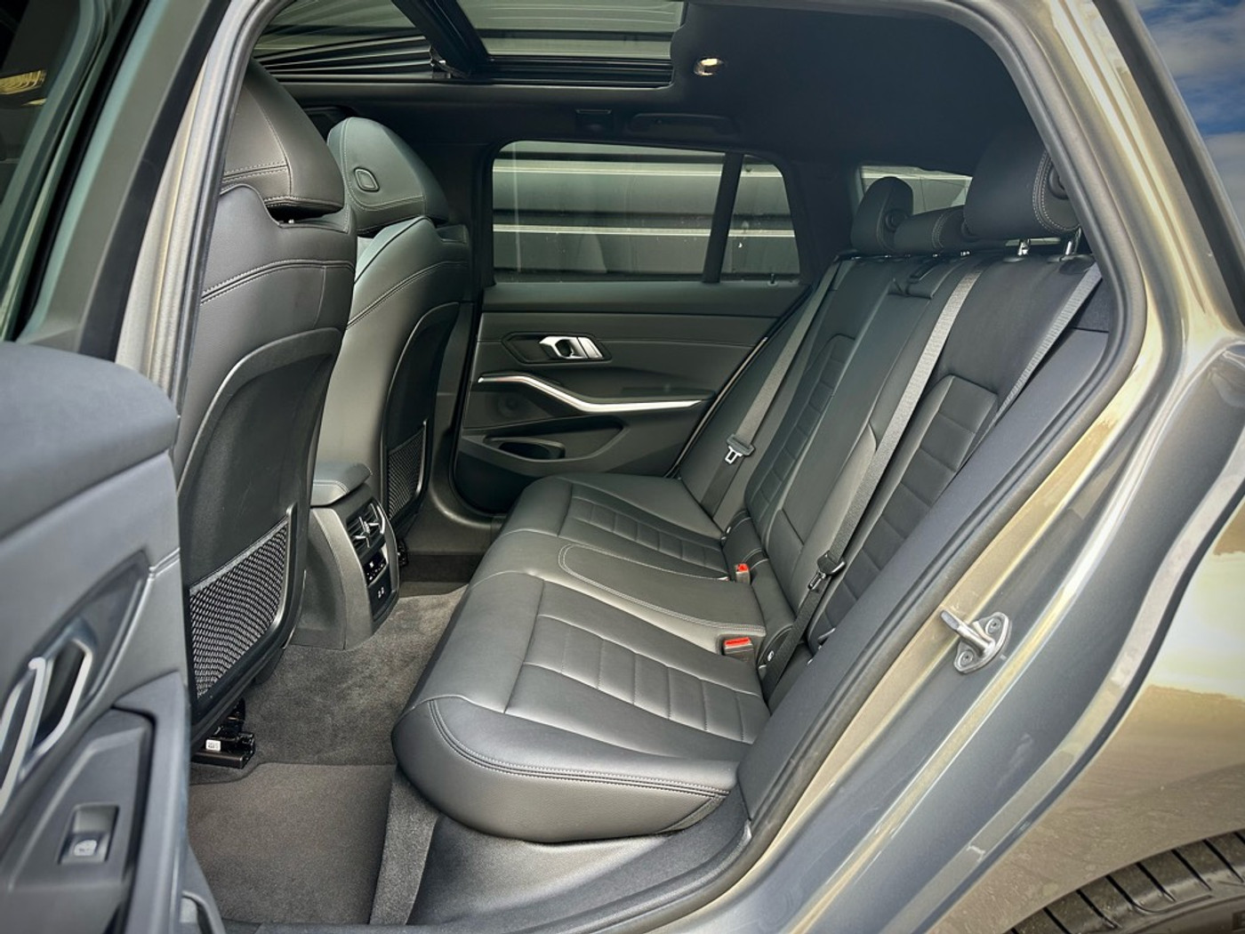 Foto van BMW 330e