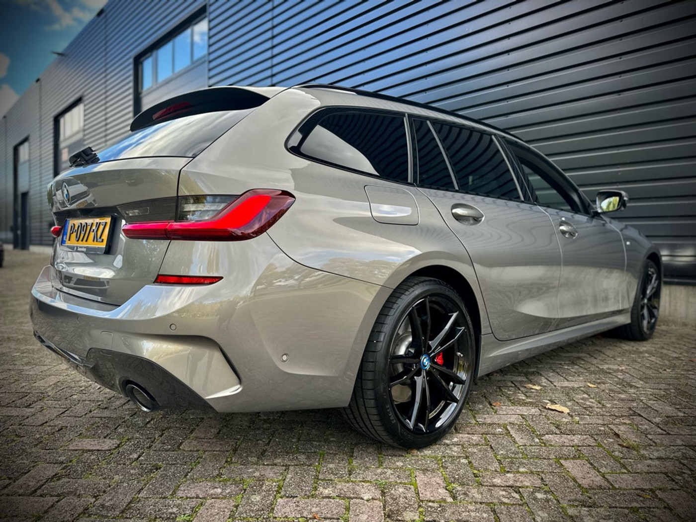 Foto van BMW 330e