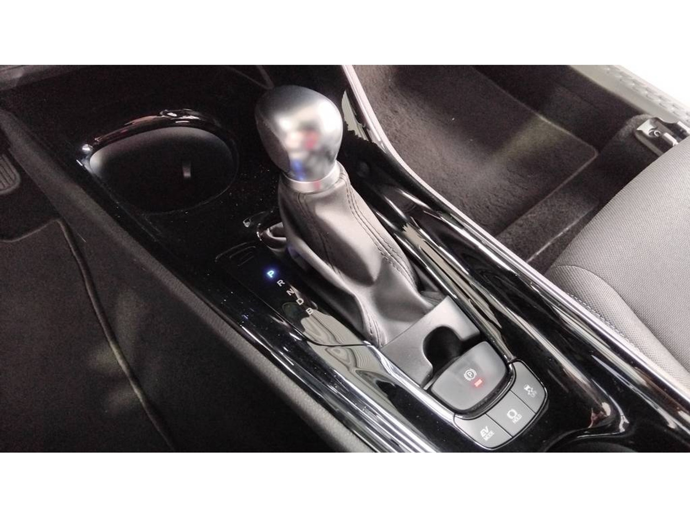 Foto van Toyota C-hr