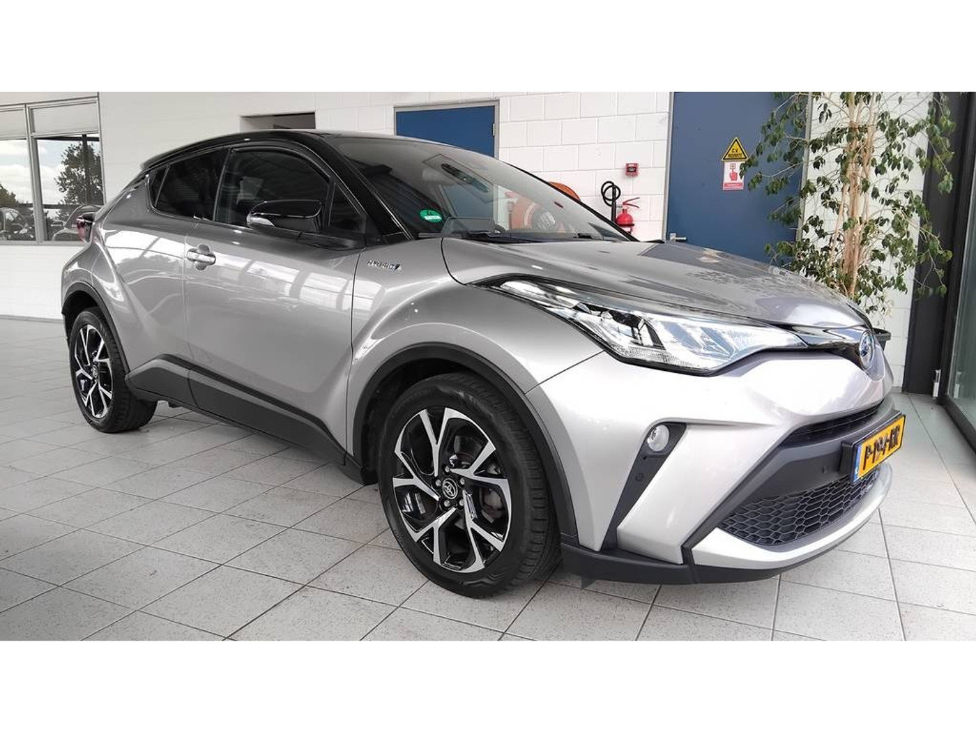 Foto van Toyota C-hr
