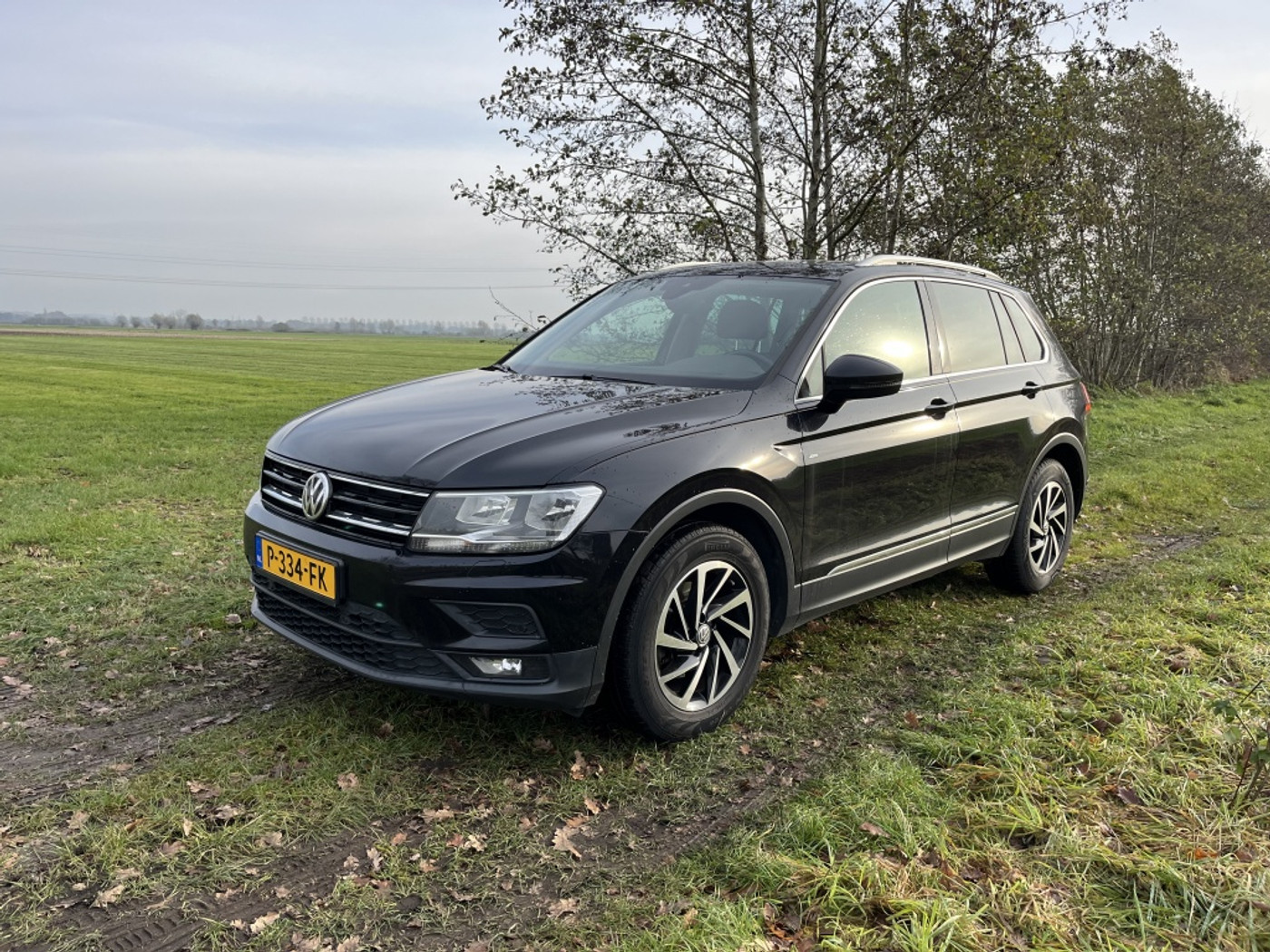 Volkswagen Tiguan 1.5 TSI ACT Highline Business R 2019 - voorkant