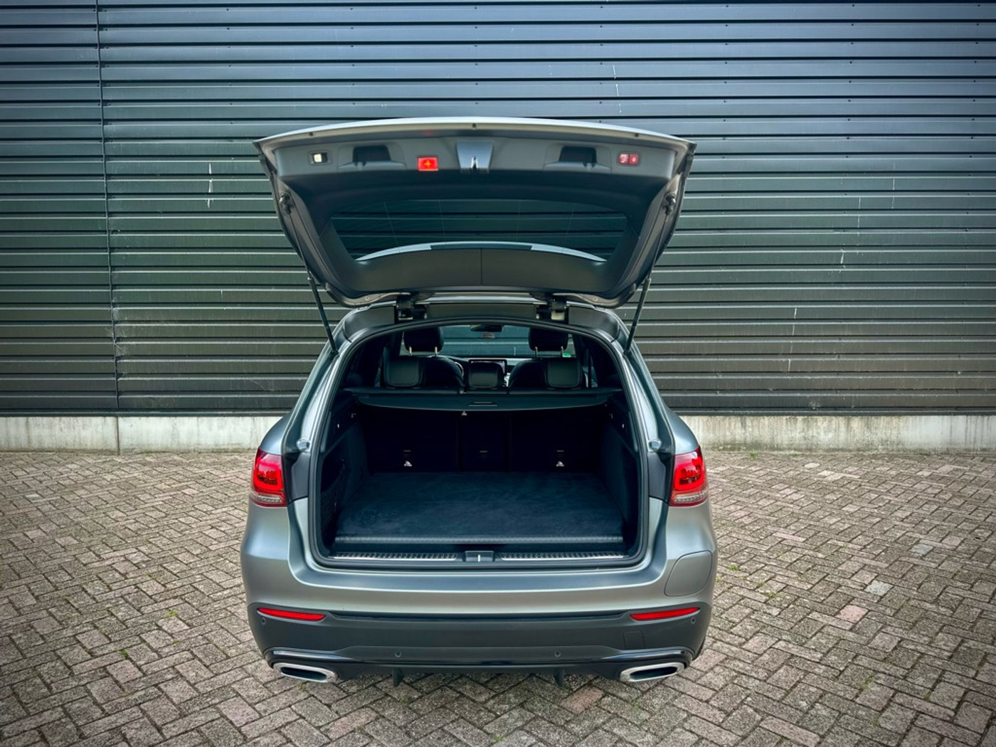 Foto van Mercedes-Benz GLC 300 E 4Matic