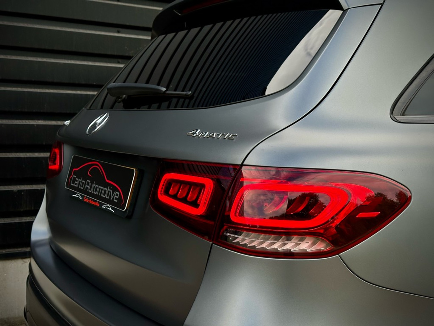 Foto van Mercedes-Benz GLC 300 E 4Matic