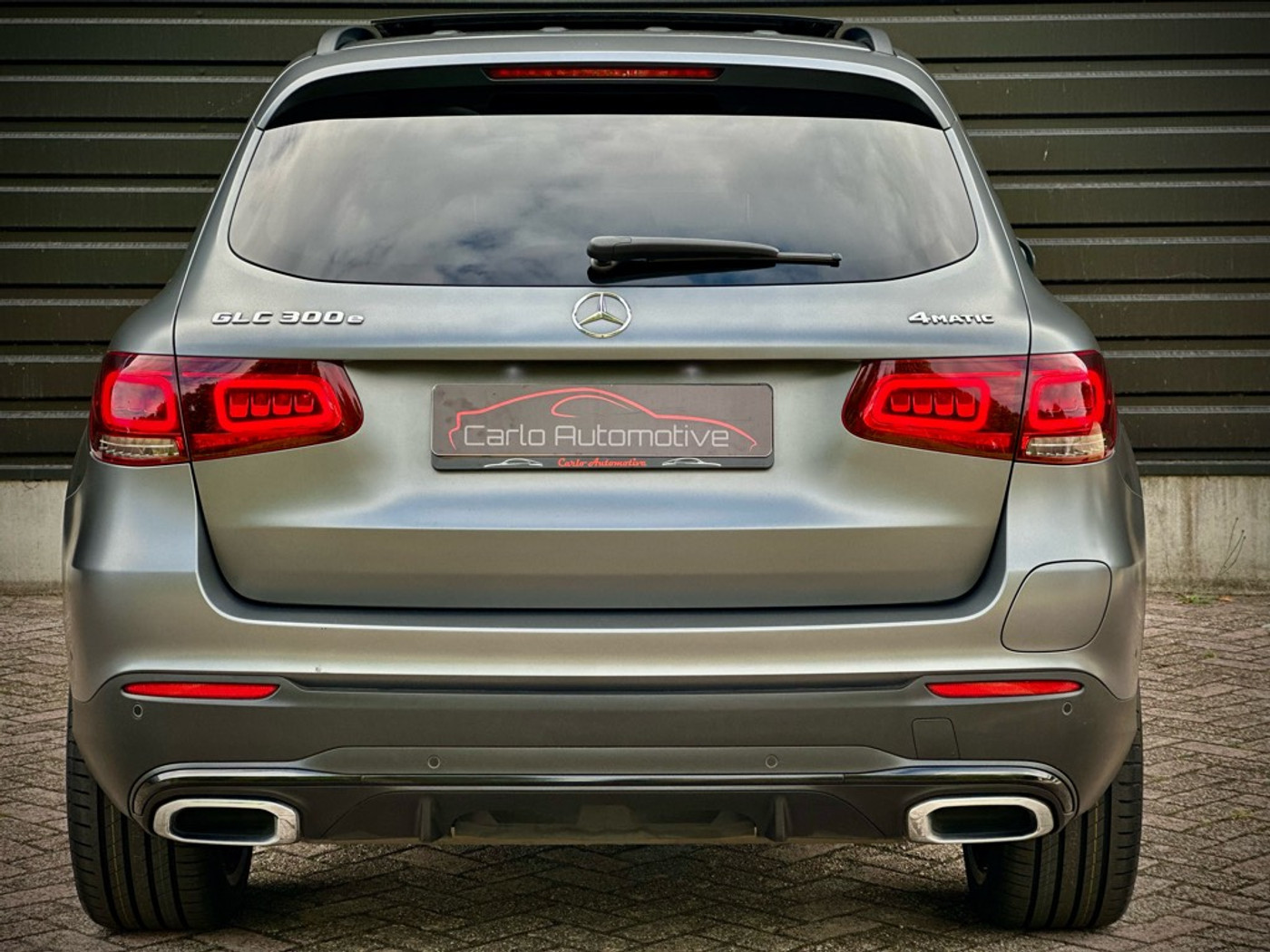 Foto van Mercedes-Benz GLC 300 E 4Matic