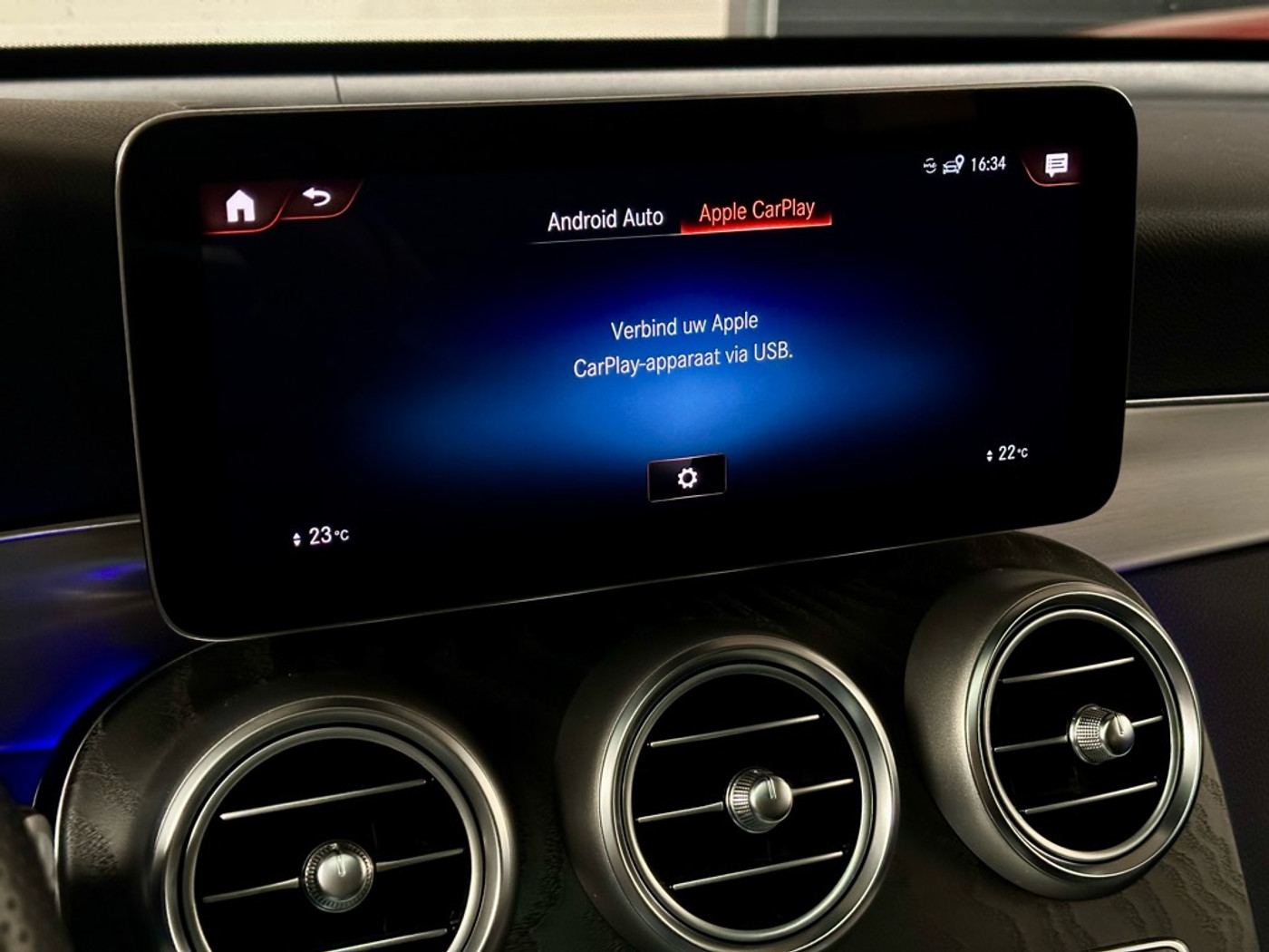 Foto van Mercedes-Benz GLC 300 E 4Matic