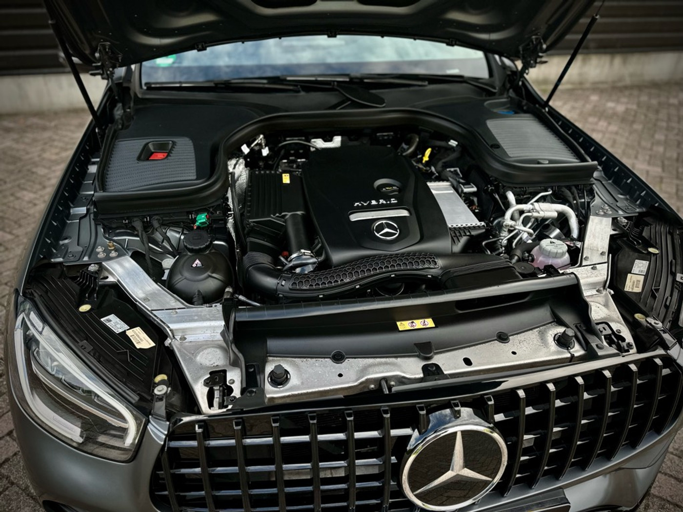 Foto van Mercedes-Benz GLC 300 E 4Matic