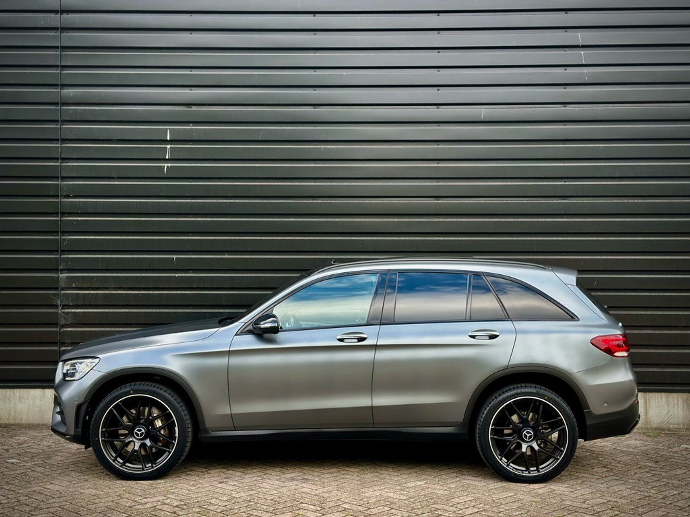 Foto van Mercedes-Benz GLC 300 E 4Matic