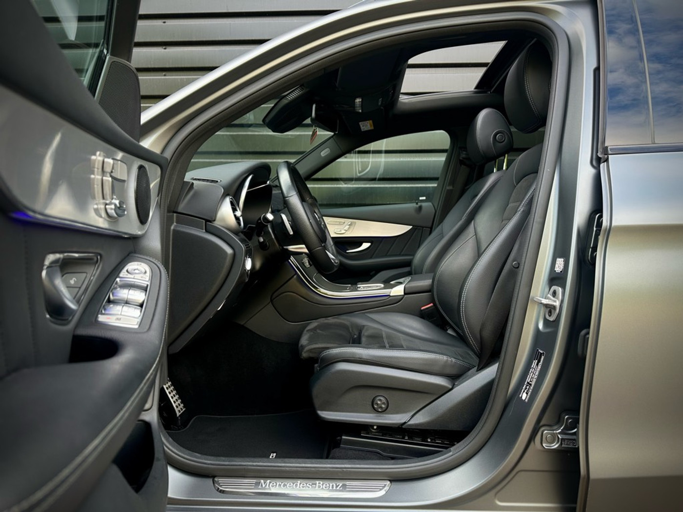 Foto van Mercedes-Benz GLC 300 E 4Matic