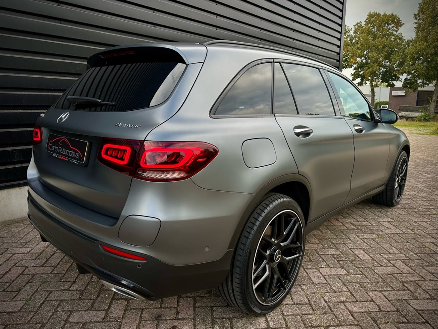 Foto van Mercedes-Benz GLC 300 E 4Matic
