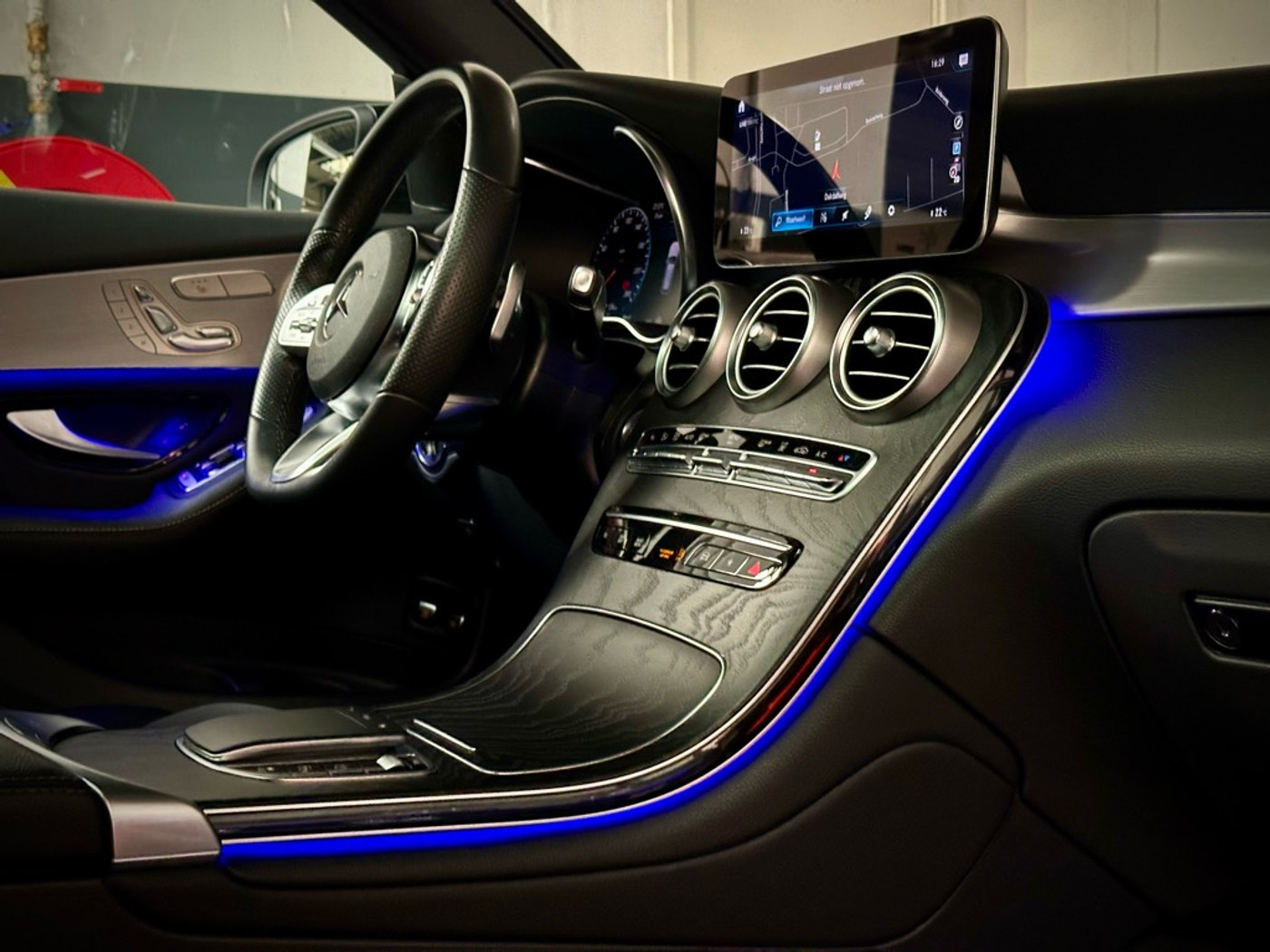 Foto van Mercedes-Benz GLC 300 E 4Matic