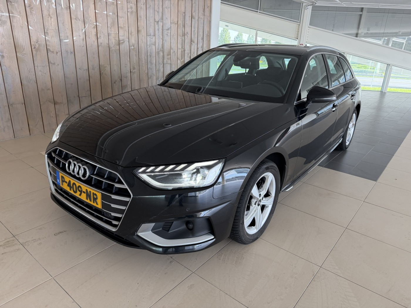 Audi A4 Avant Avant 35 TFSI Advanced Edition 2022 - voorkant