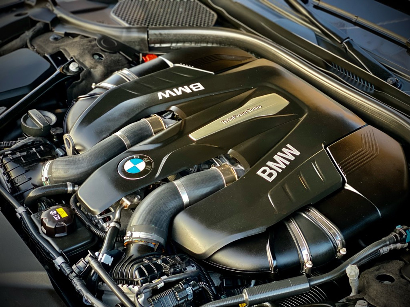 Foto van BMW 750i xDrive
