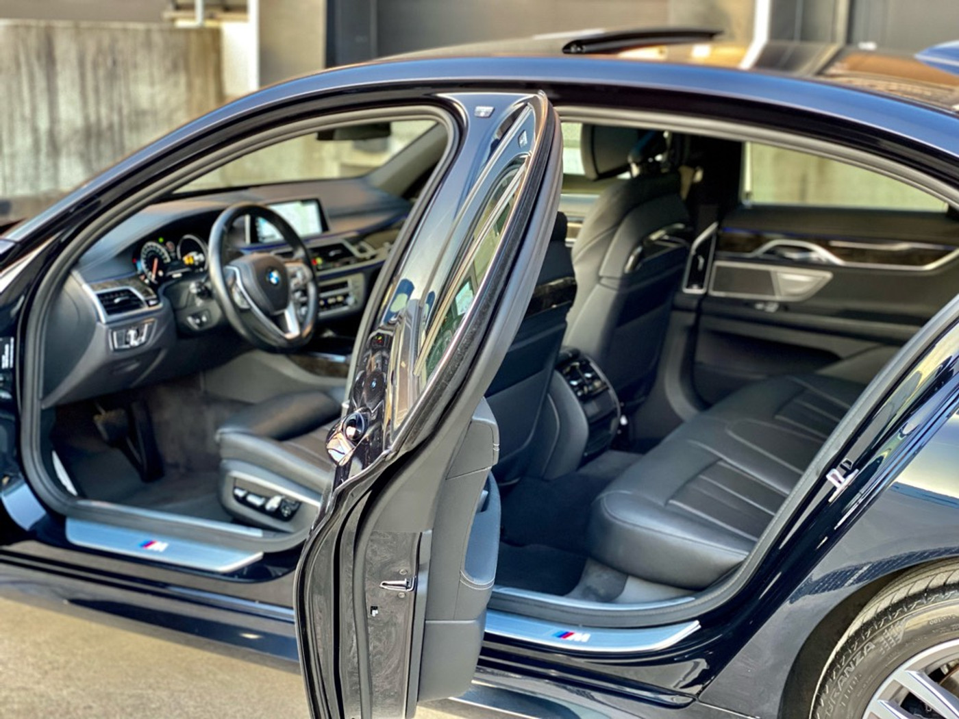 Foto van BMW 750i xDrive