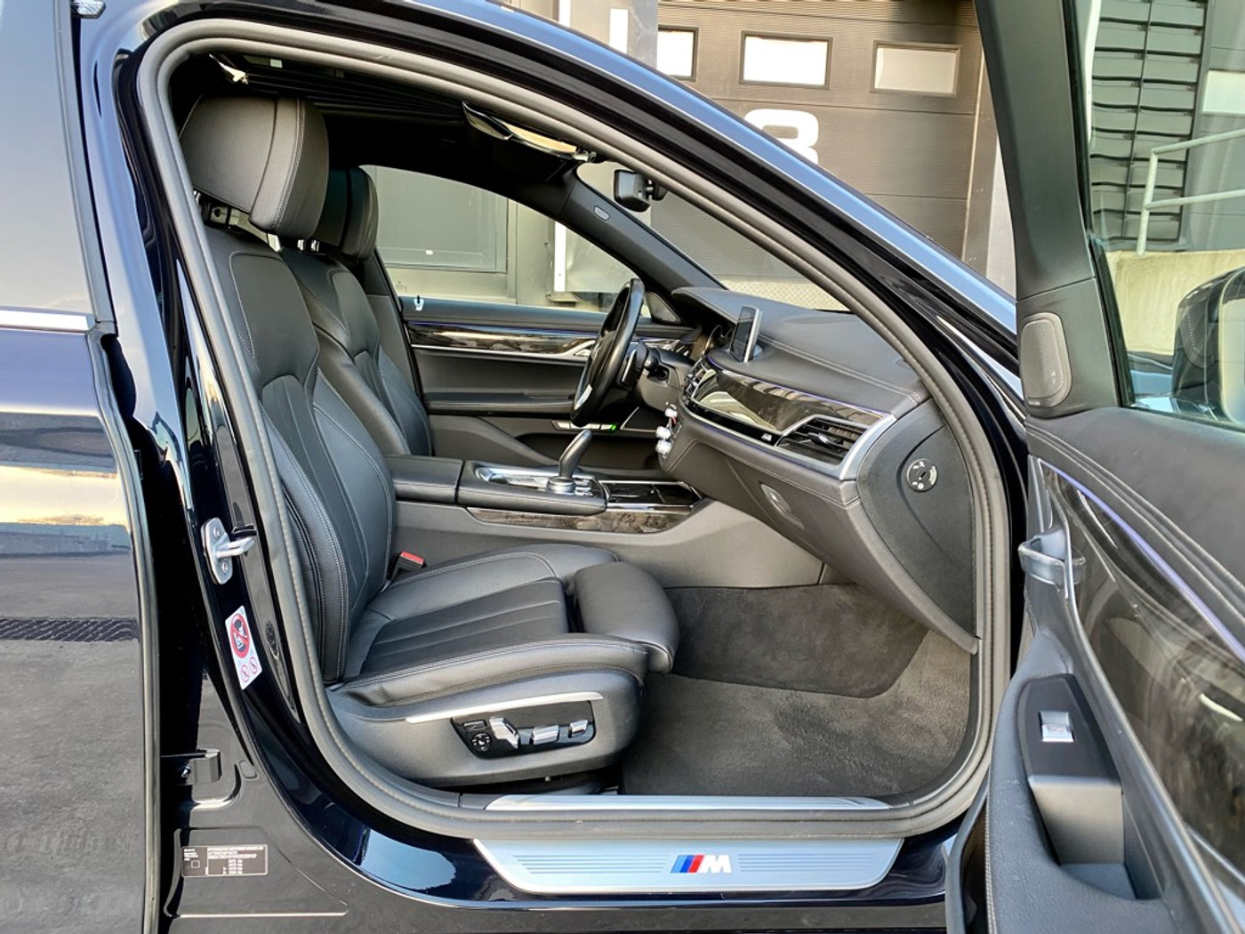 Foto van BMW 750i xDrive