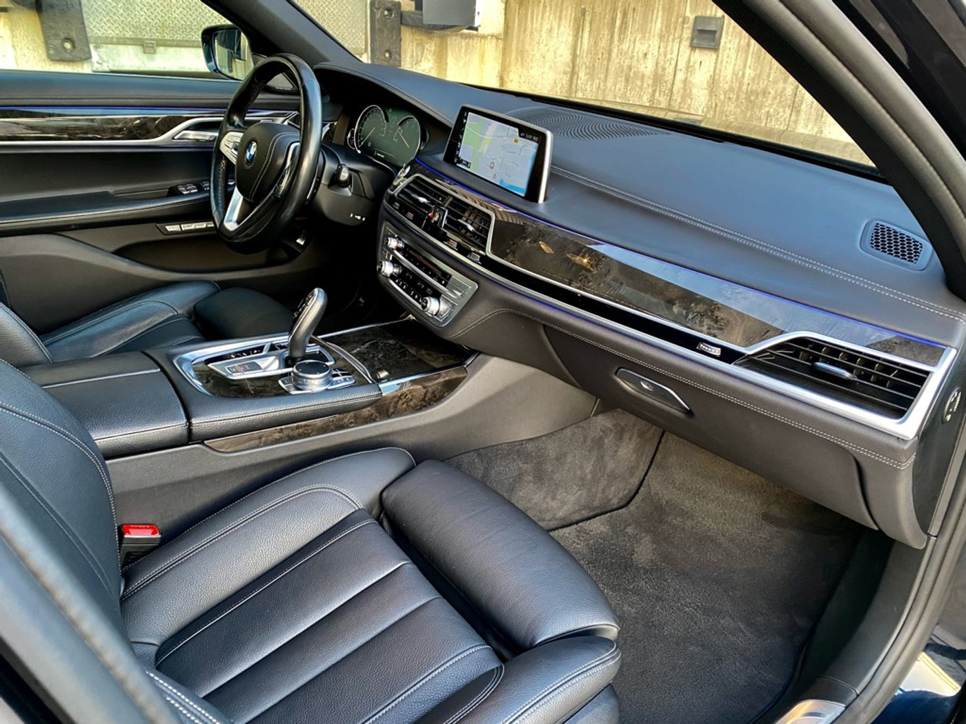 Foto van BMW 750i xDrive
