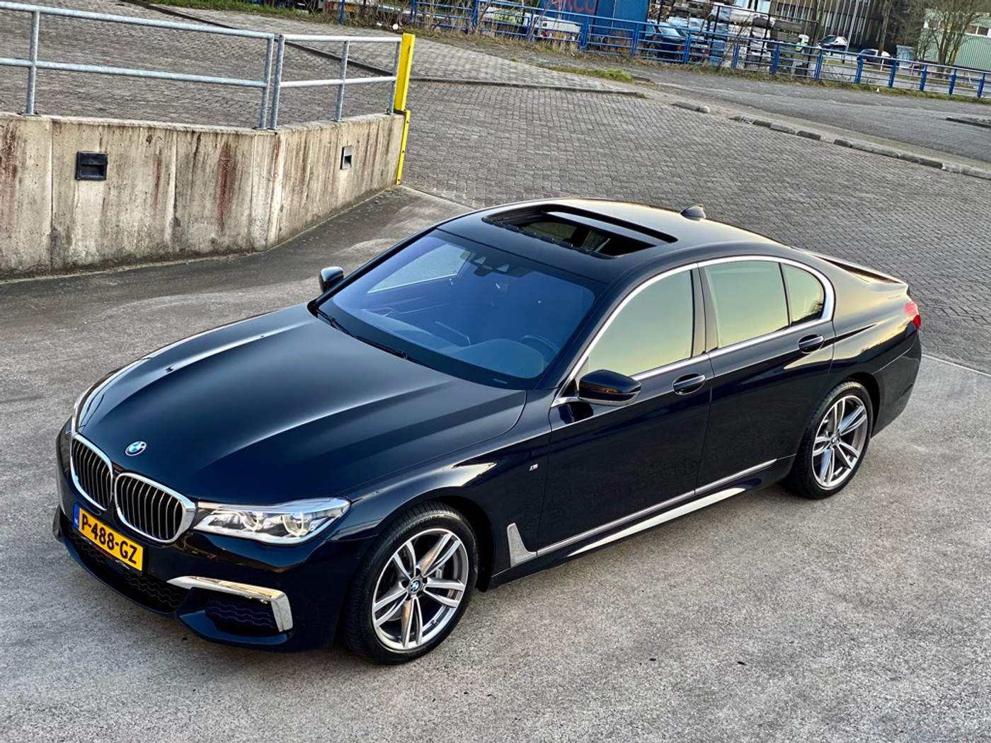 Foto van BMW 750i xDrive
