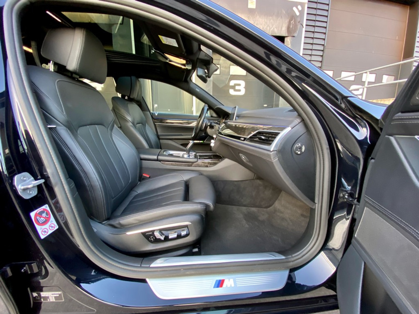 Foto van BMW 750i xDrive