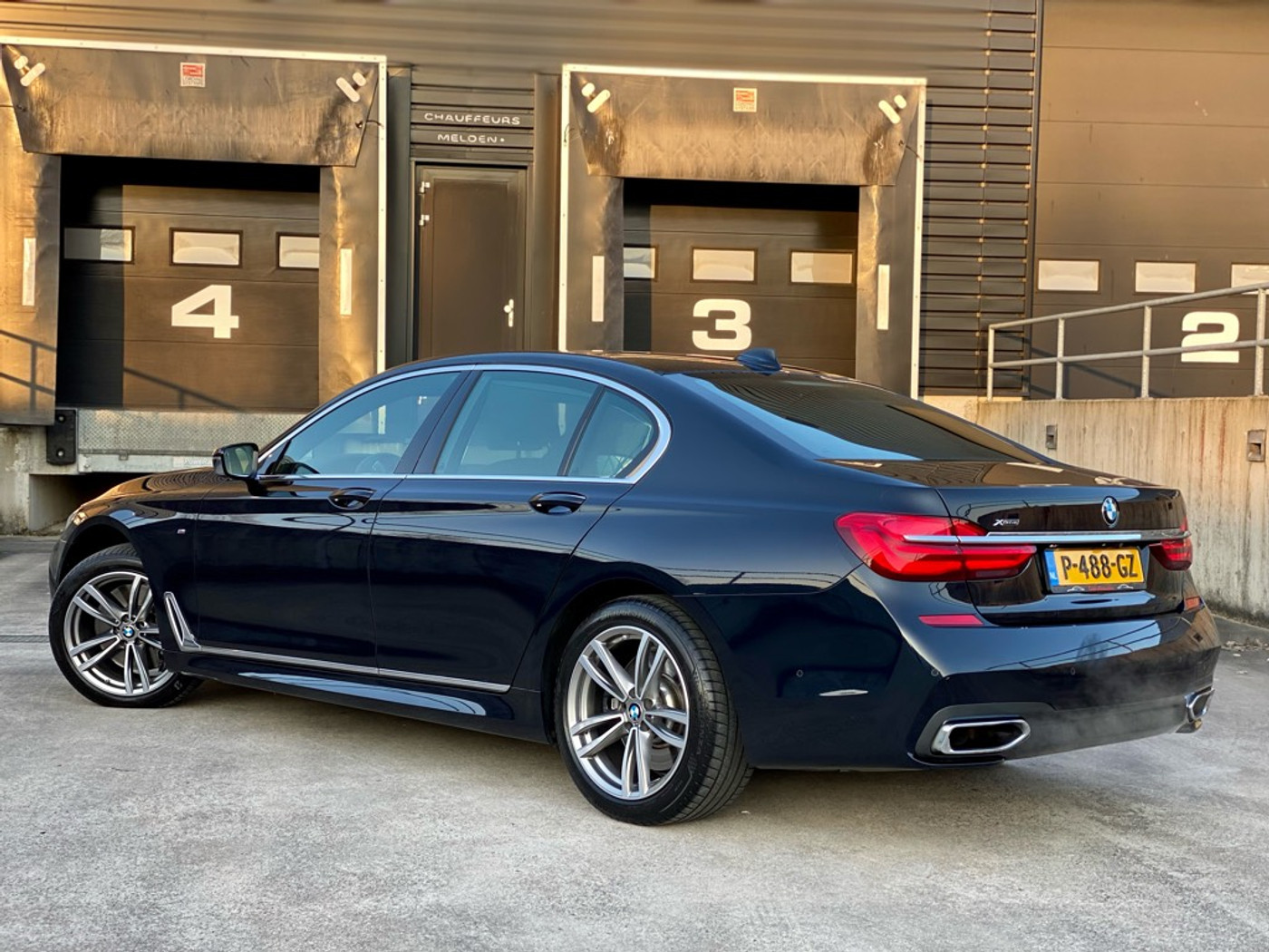 Foto van BMW 750i xDrive