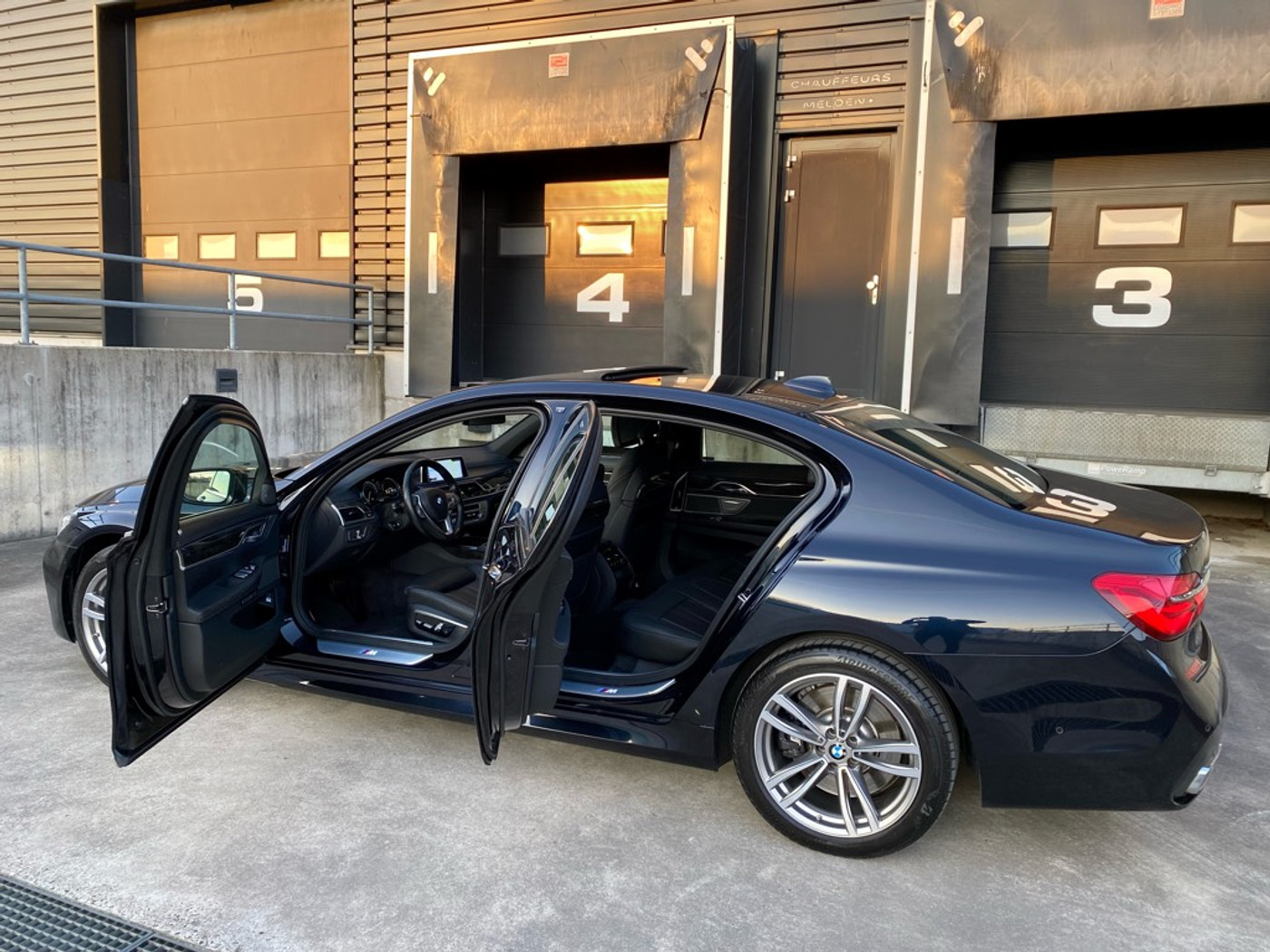 Foto van BMW 750i xDrive