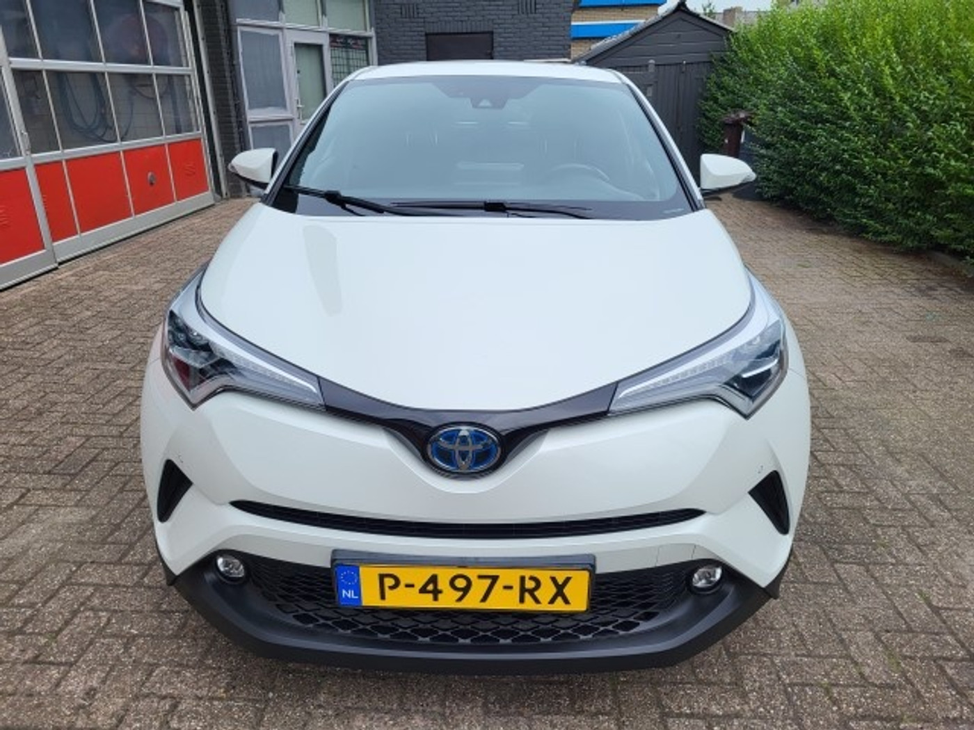 Foto van Toyota C-hr