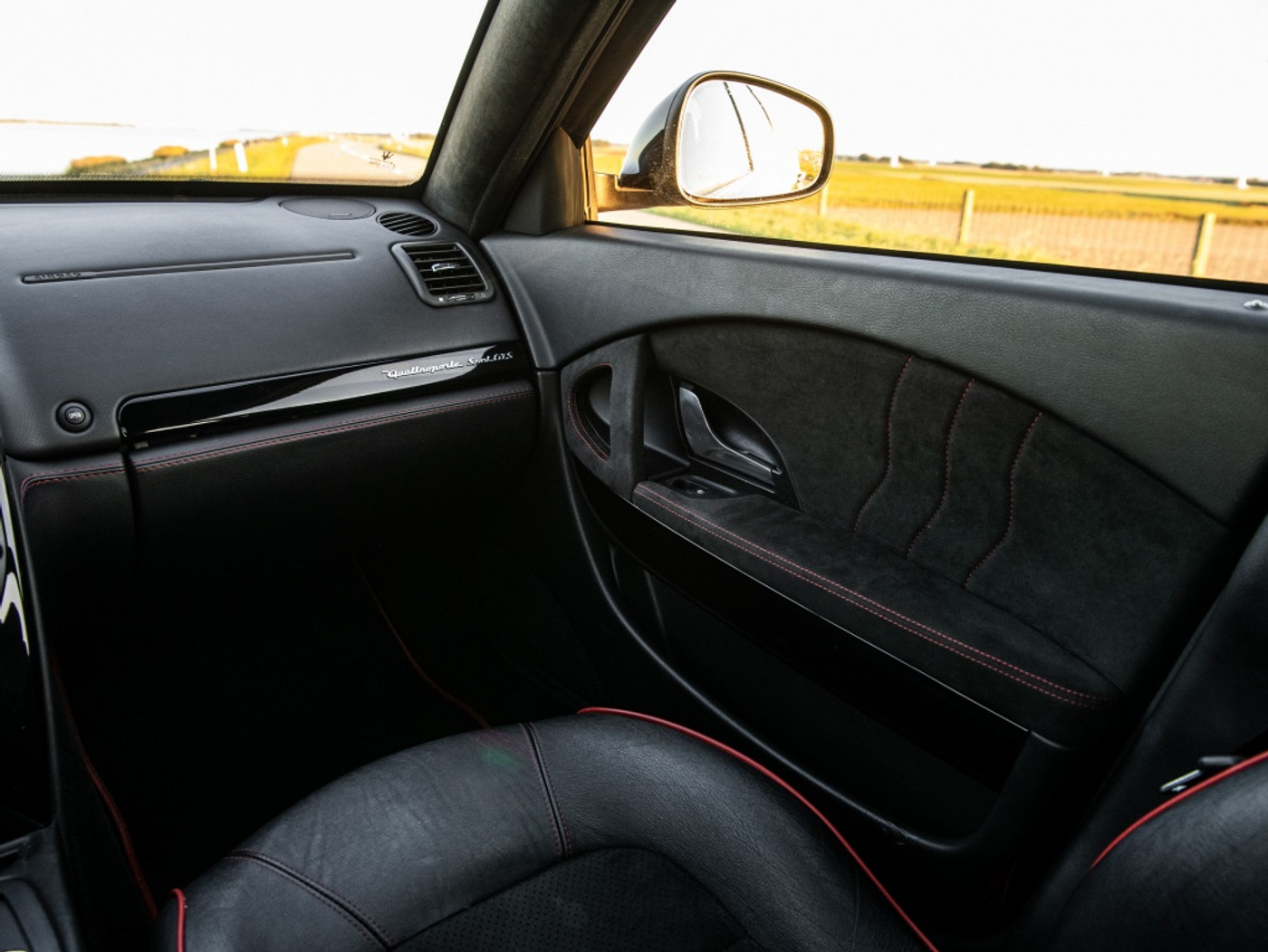 Foto van Maserati Quattroporte Sport GT S
