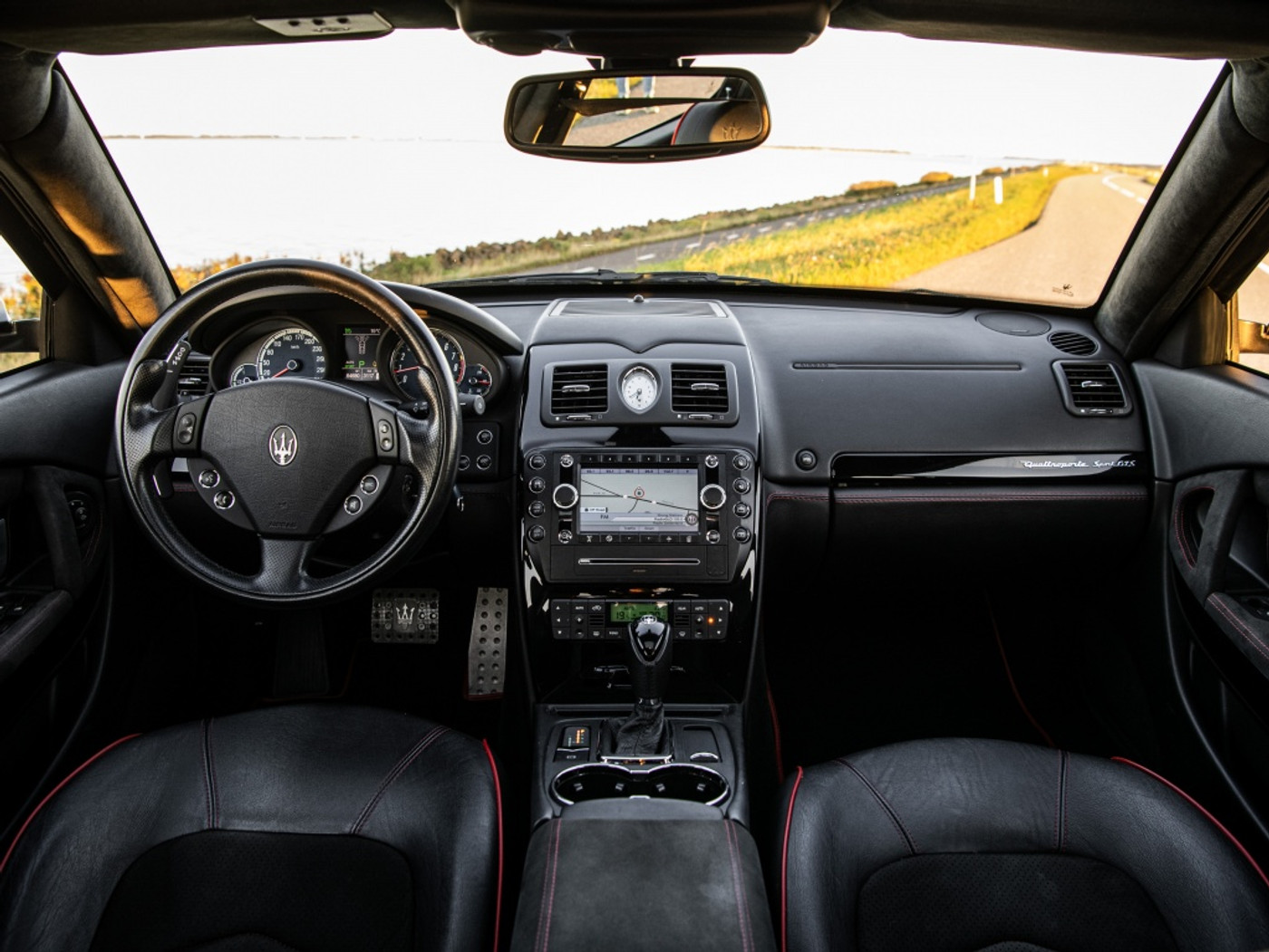 Foto van Maserati Quattroporte Sport GT S