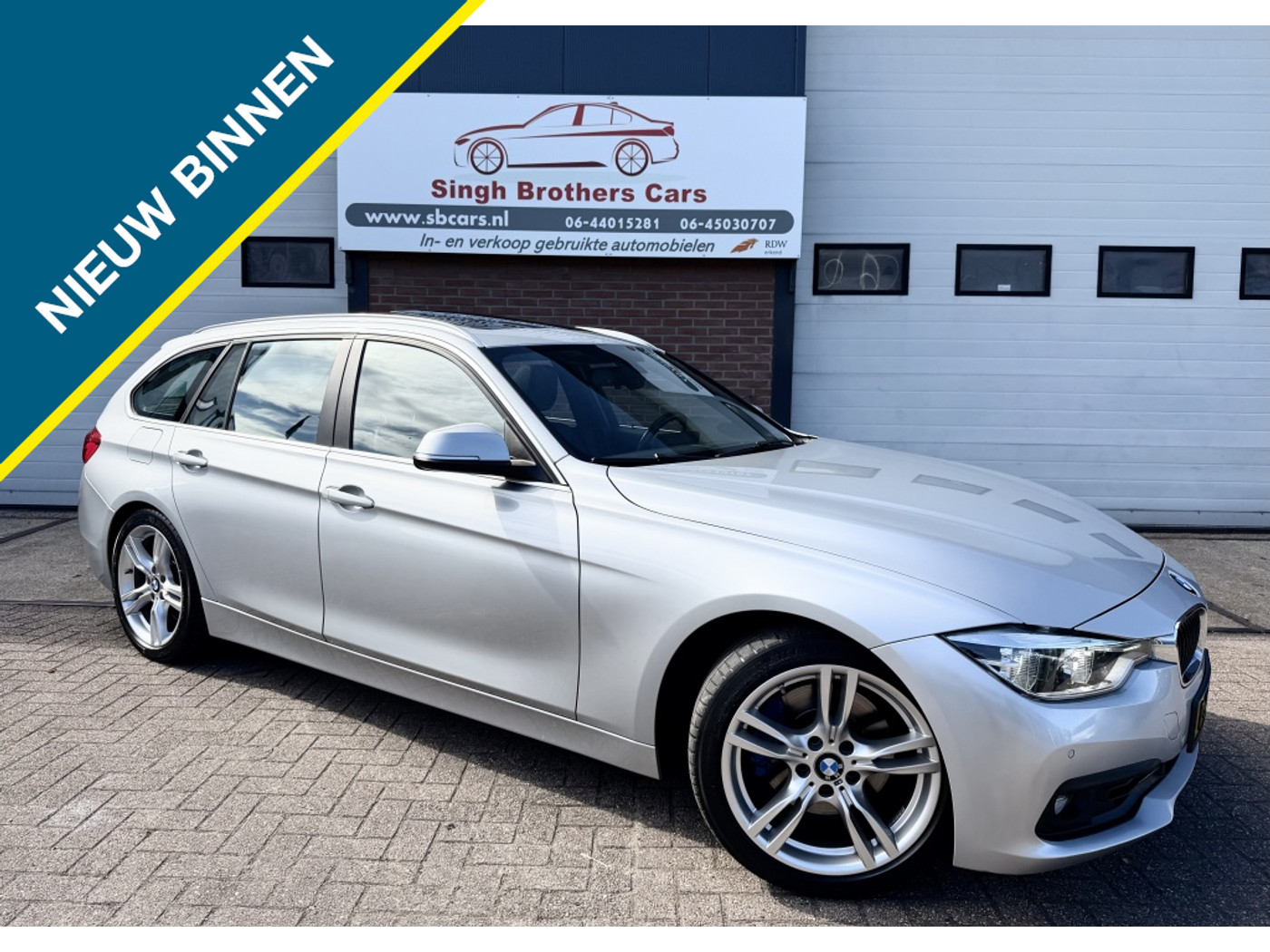 BMW 330i 330i Aut/Luxury/Carplay/Pano/Inruil mog!! 2015 - voorkant