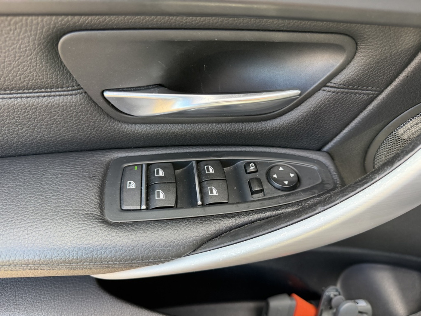 Foto van BMW 330i