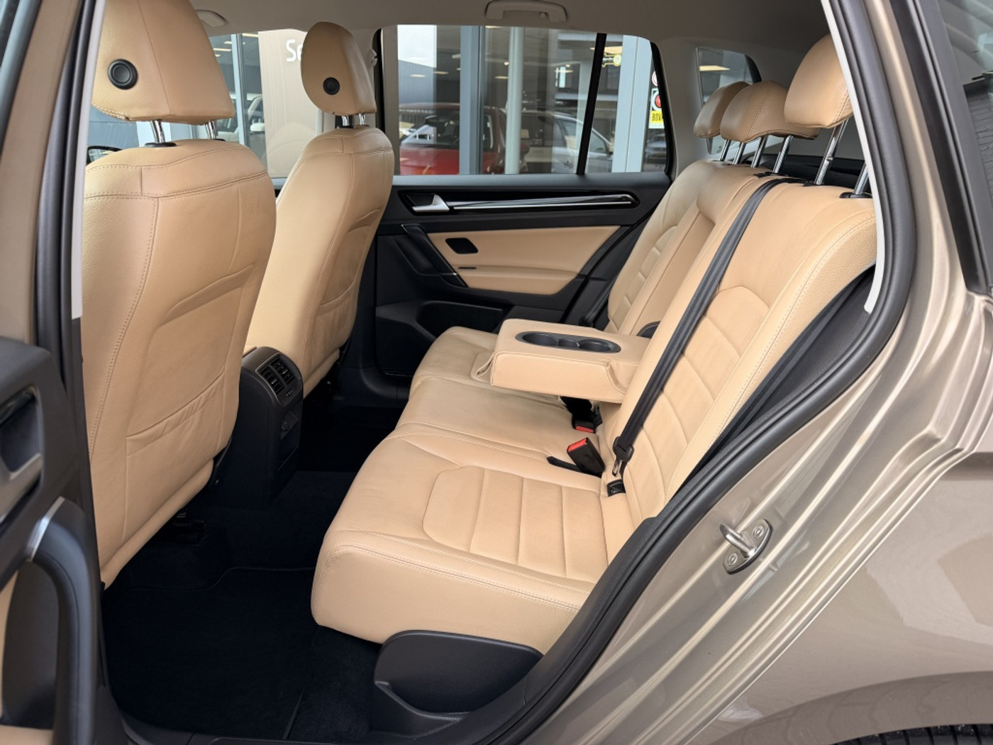 Foto van Volkswagen Golf Sportsvan