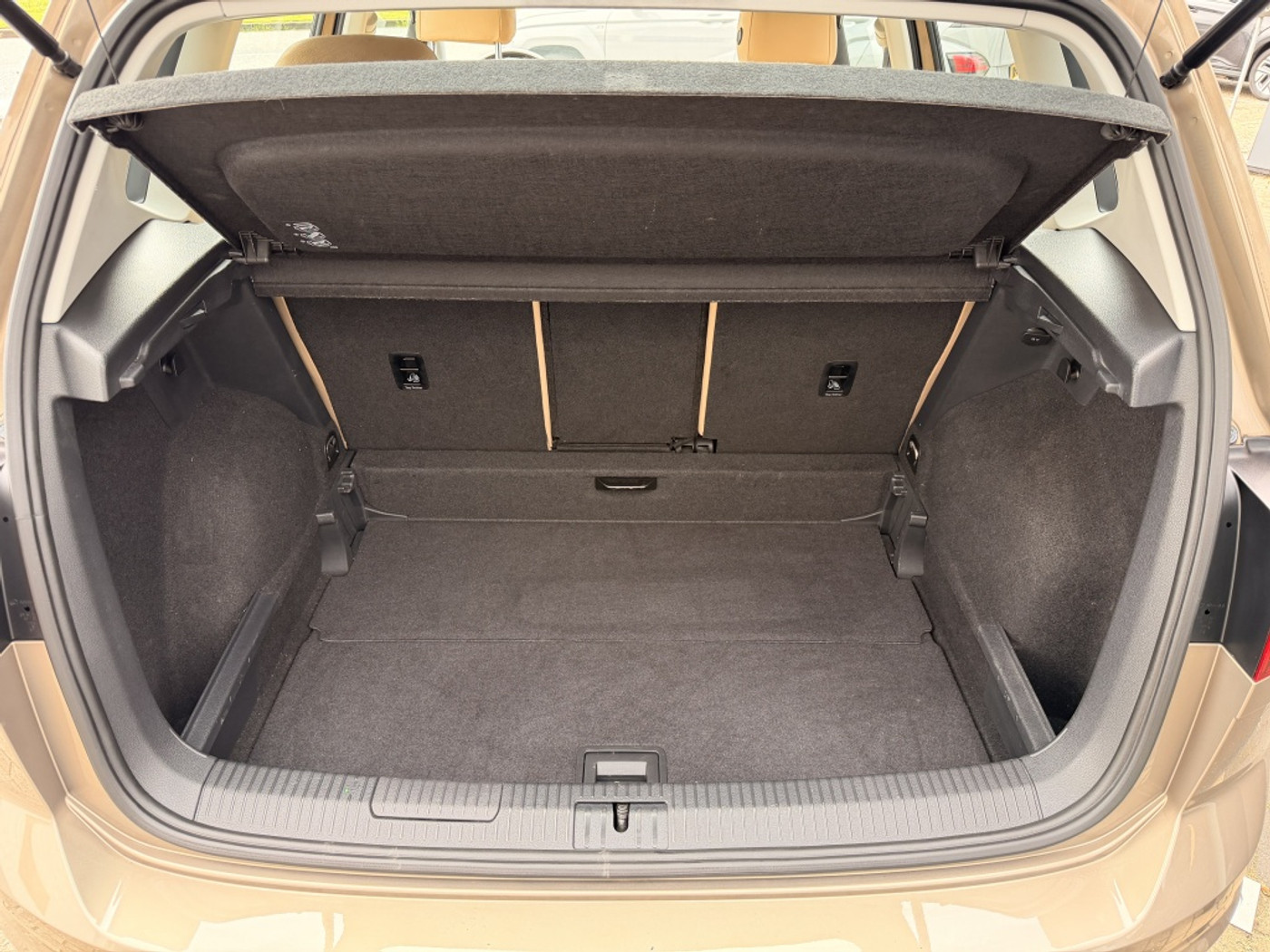 Foto van Volkswagen Golf Sportsvan