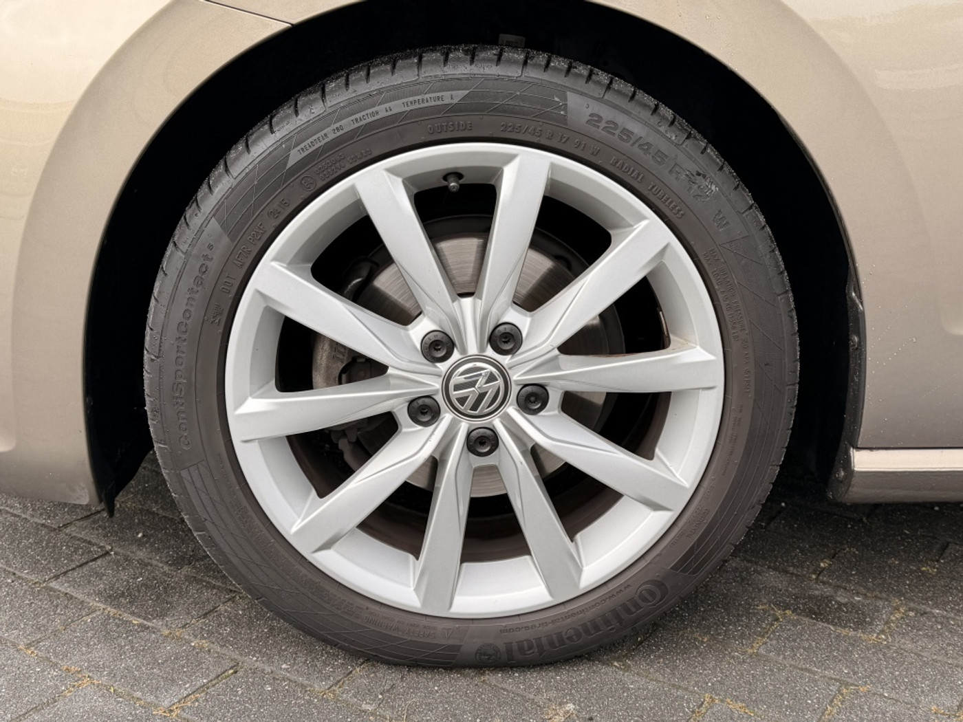 Foto van Volkswagen Golf Sportsvan