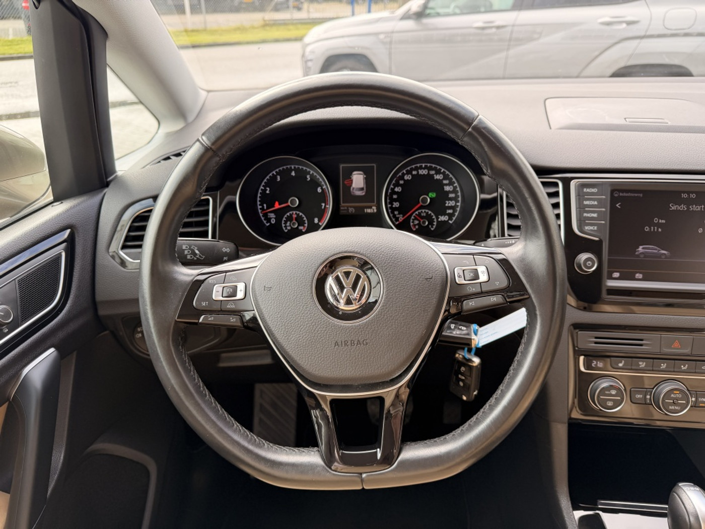 Foto van Volkswagen Golf Sportsvan