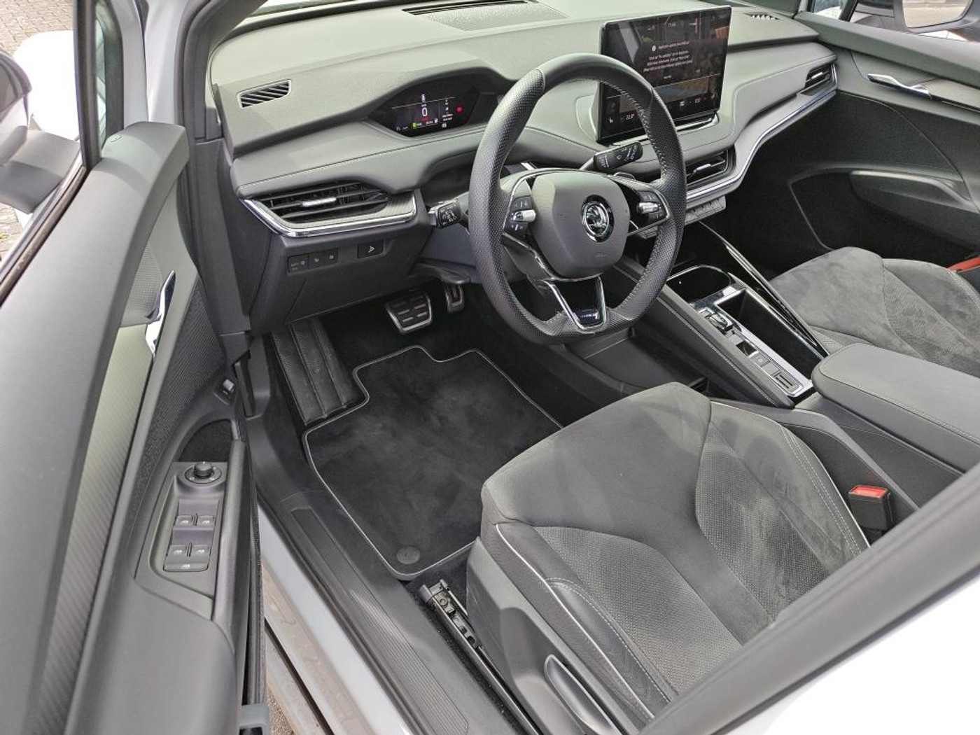 Foto van Skoda Enyaq 80