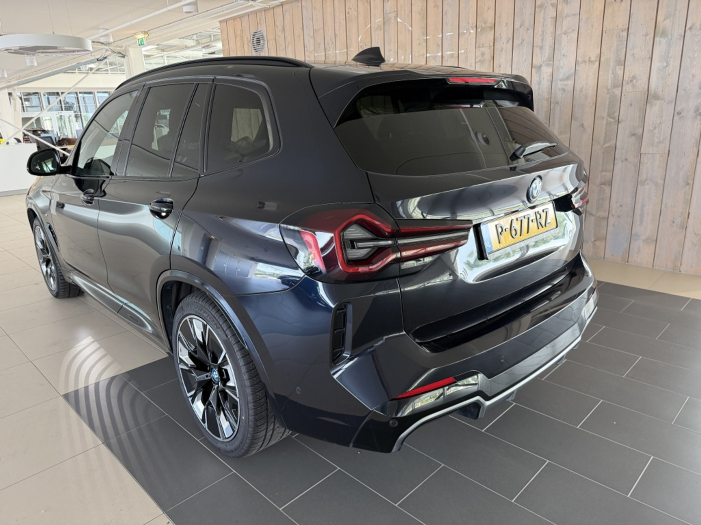 Foto van BMW Ix3