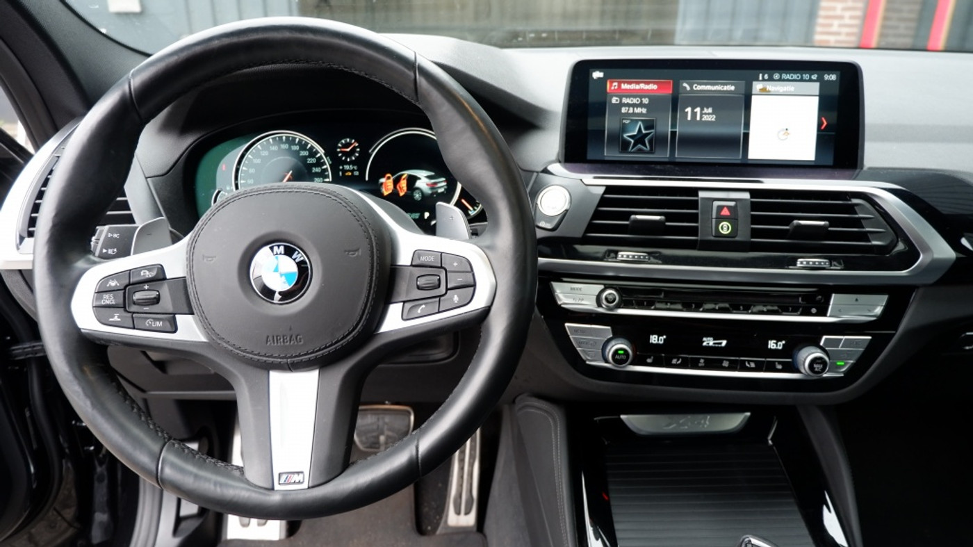 Foto van BMW X4 Xdrive30i
