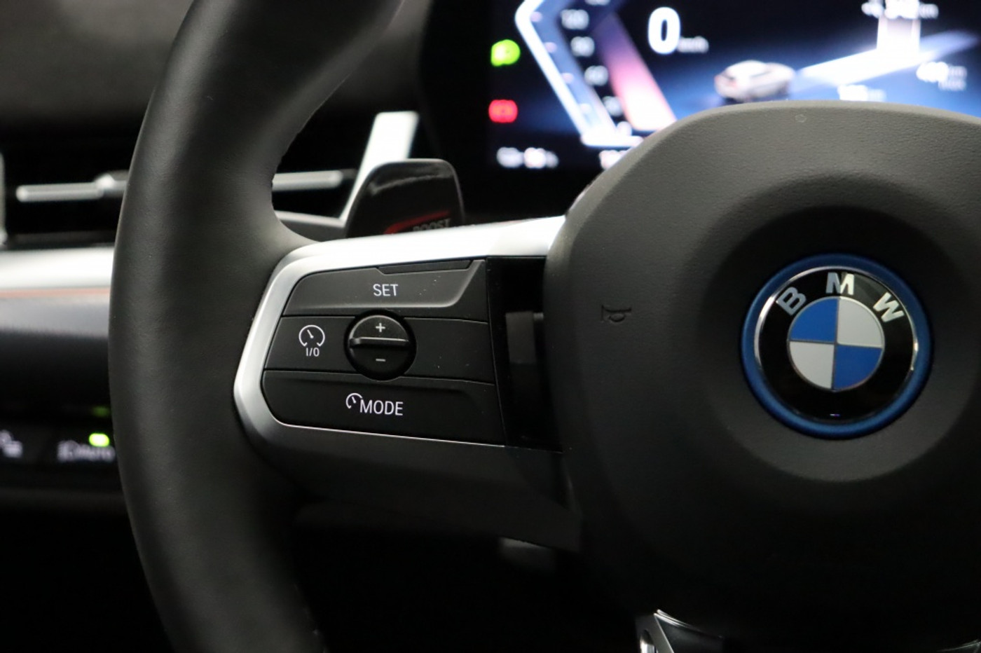 Foto van BMW Ix2 Xdrive30