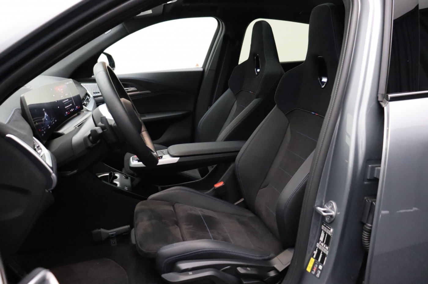 Foto van BMW Ix2 Xdrive30