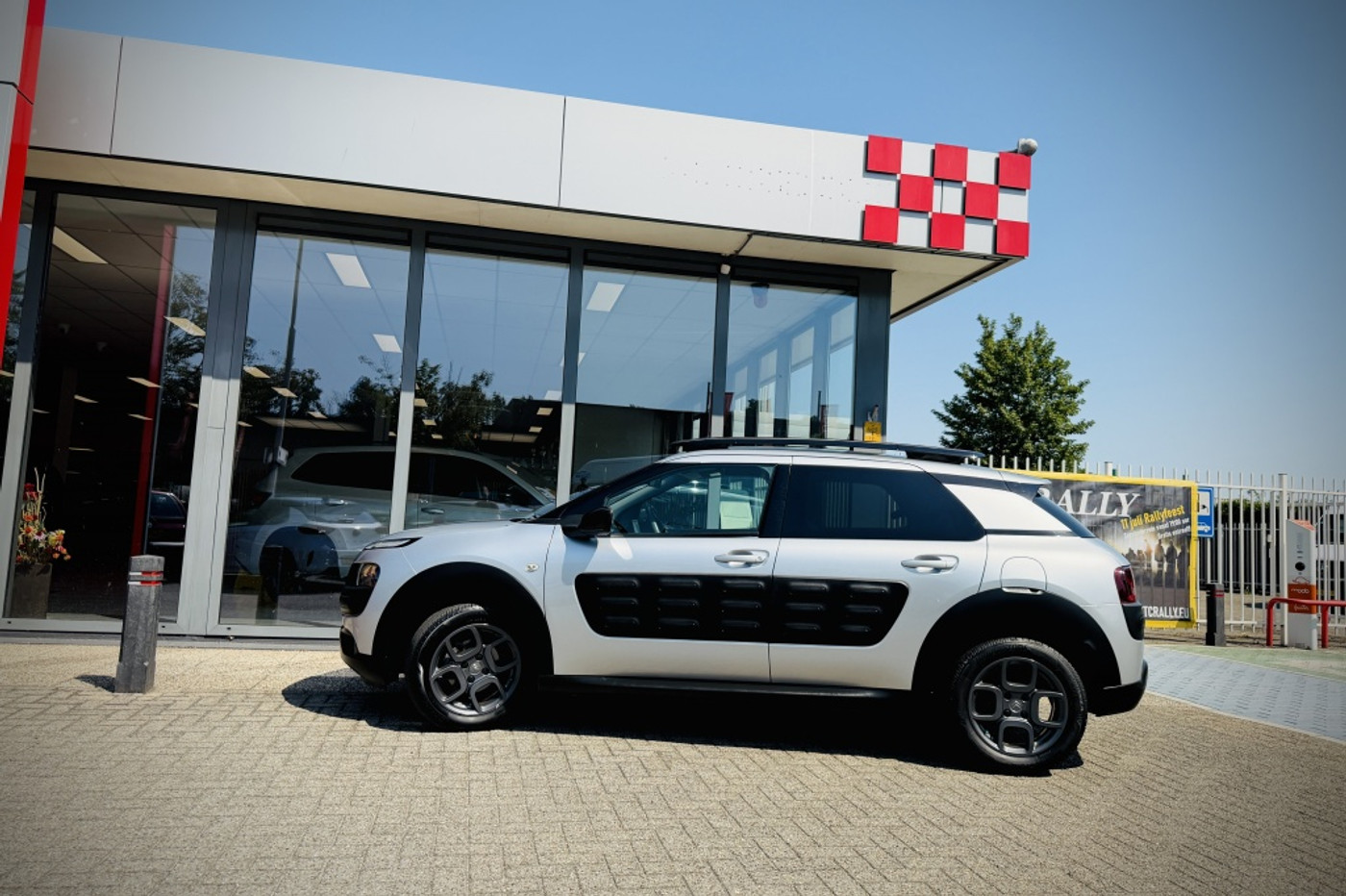 Foto van Citroen C4 Cactus