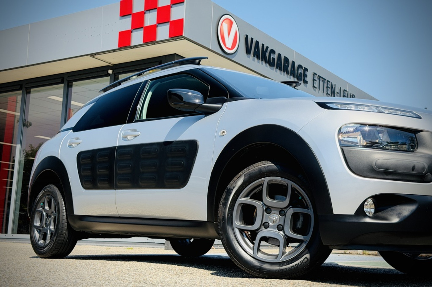 Foto van Citroen C4 Cactus