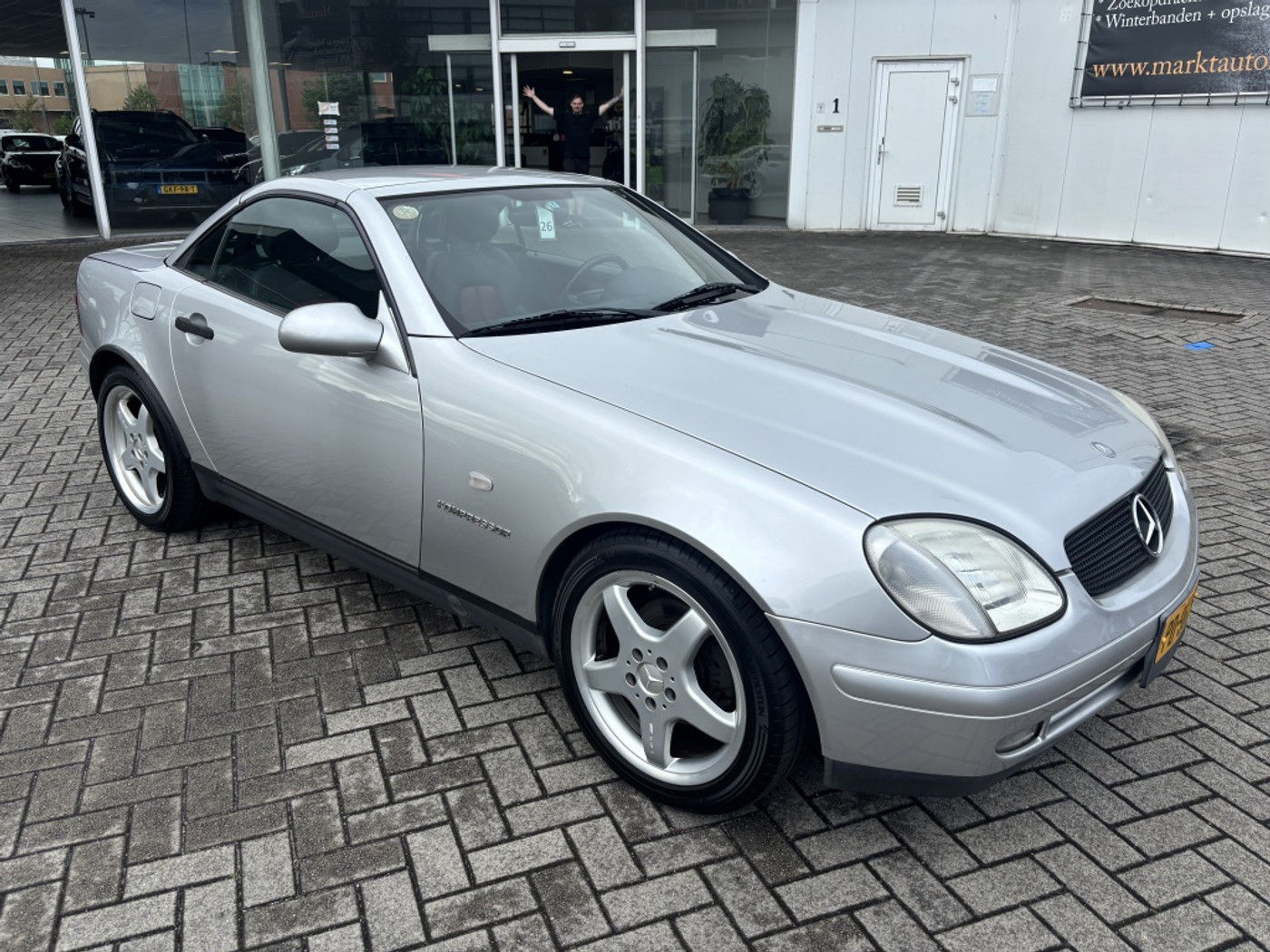 Foto van Mercedes-Benz SLK 230 Kompressor