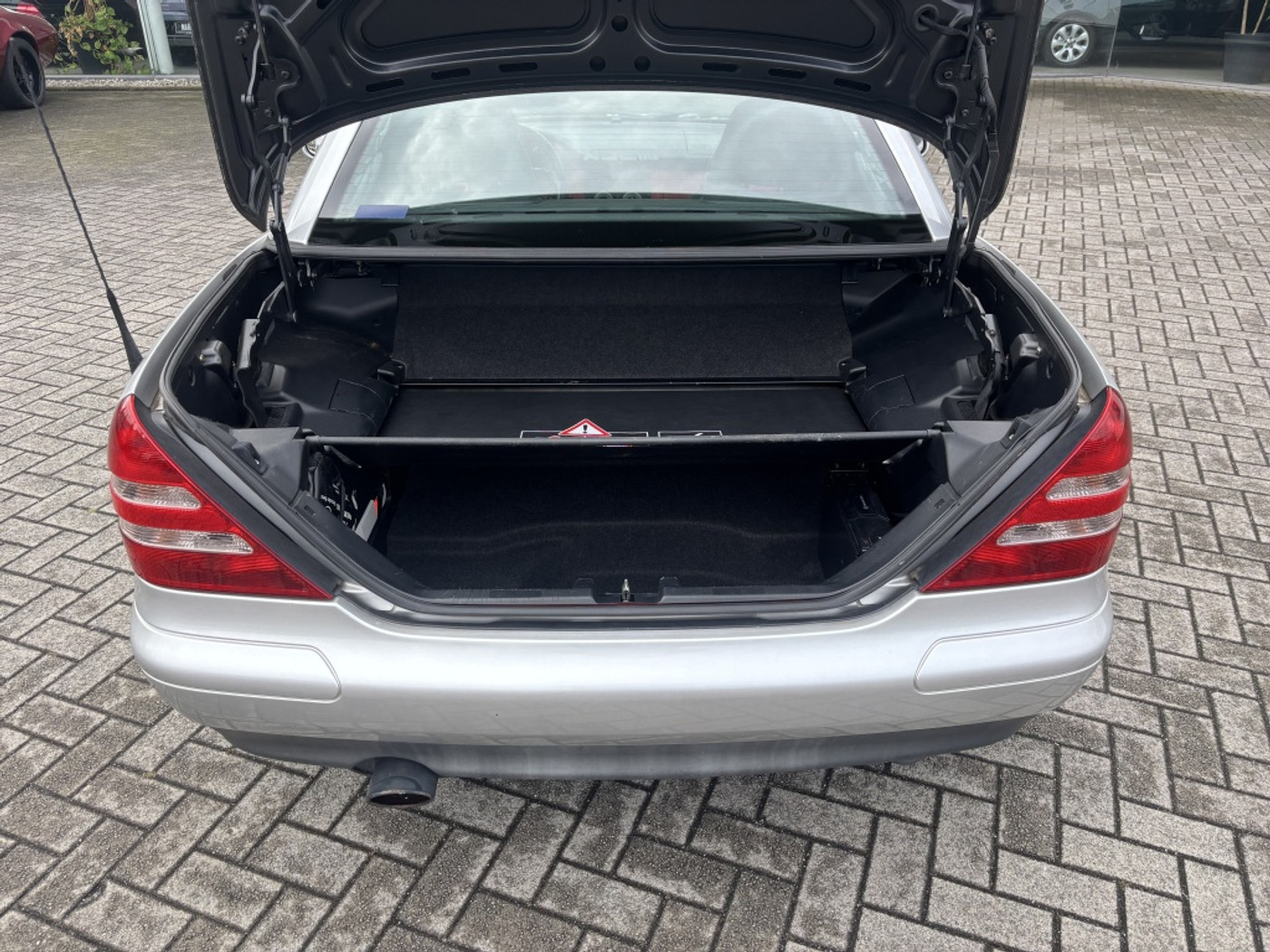 Foto van Mercedes-Benz SLK 230 Kompressor